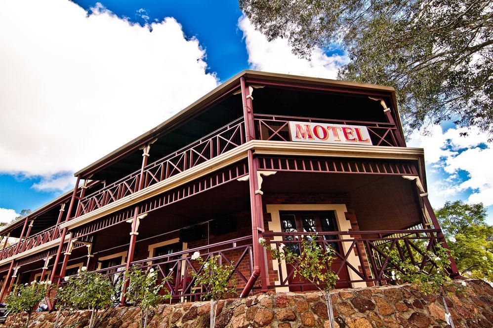 Heritage Country Motel Perth Esterno foto